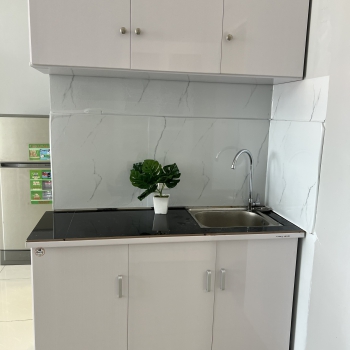 KỆ TỦ BẾP TRẮNG