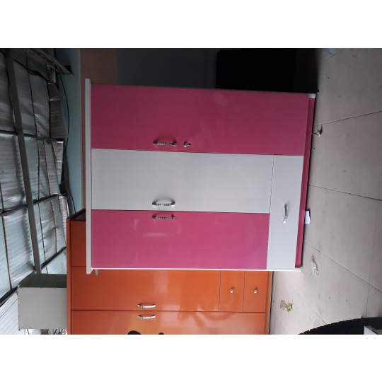 Tủ nhỡ 3 buồng 