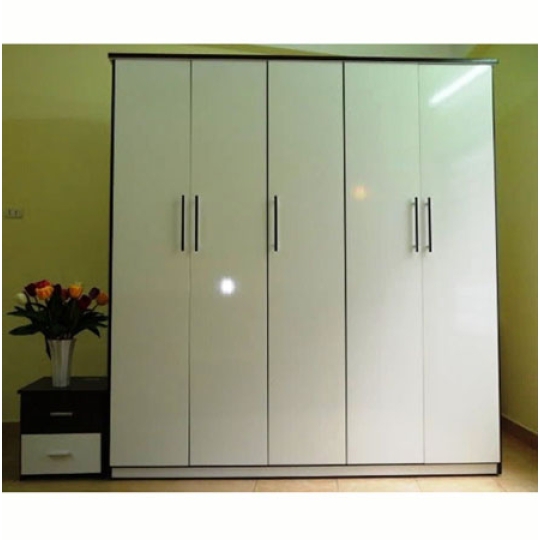 Tủ trắng